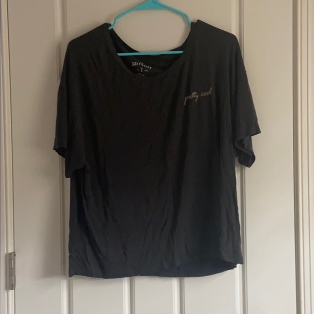 Grey T-shirt with wording